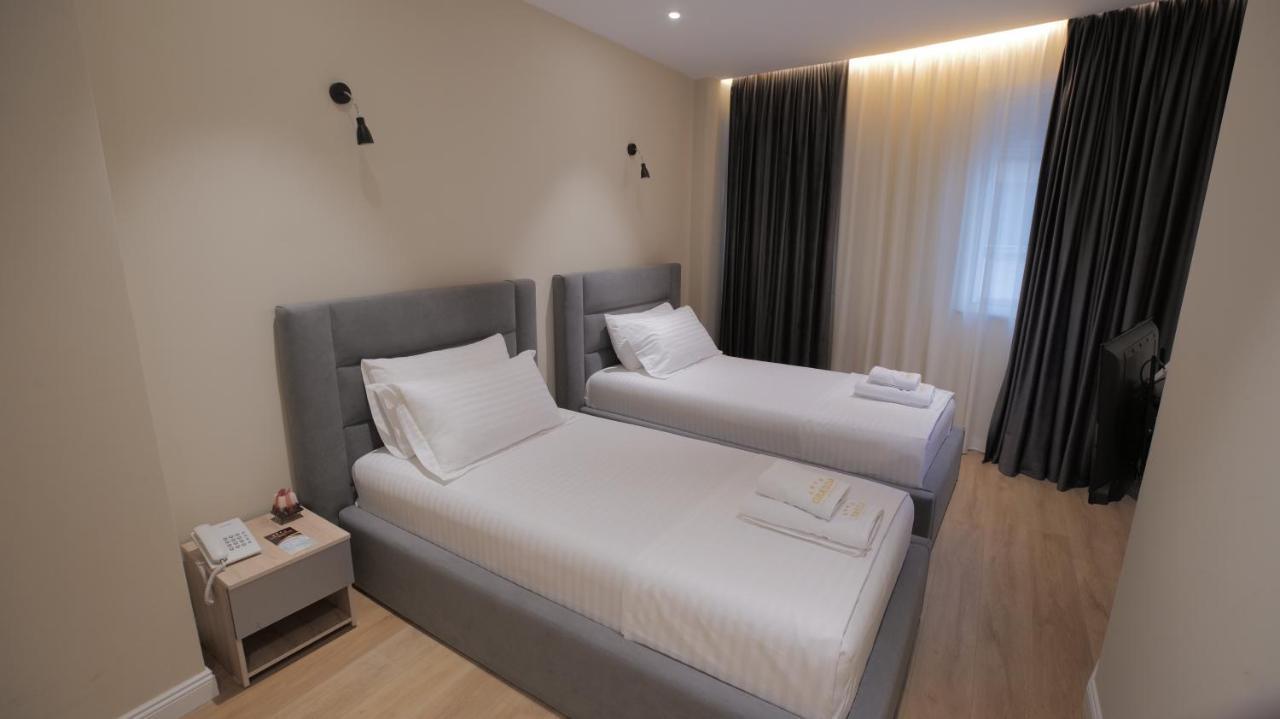 Granda Hotel Tiranë Ngoại thất bức ảnh